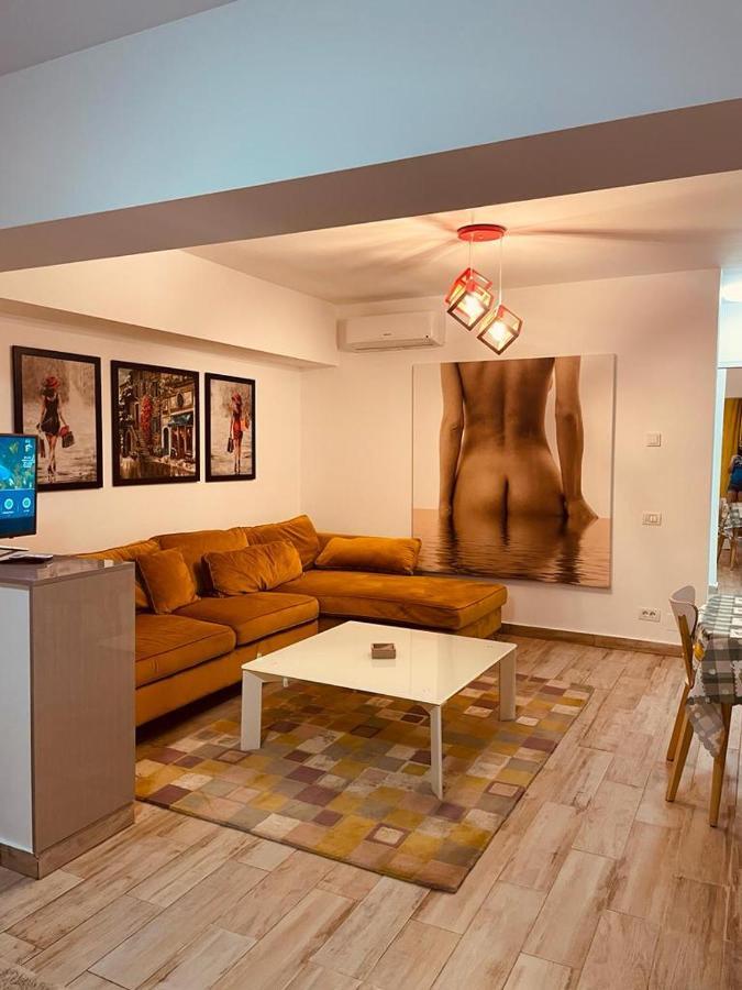Aparthotel Rohan Studio One Năvodari Zewnętrze zdjęcie