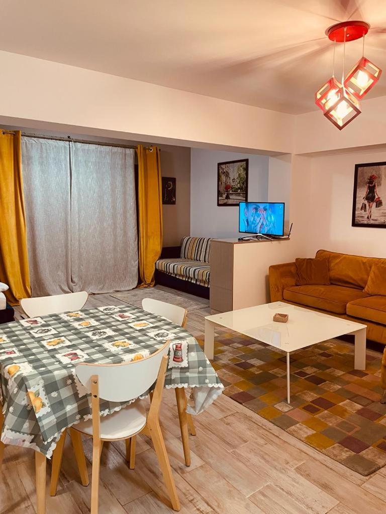 Aparthotel Rohan Studio One Năvodari Zewnętrze zdjęcie