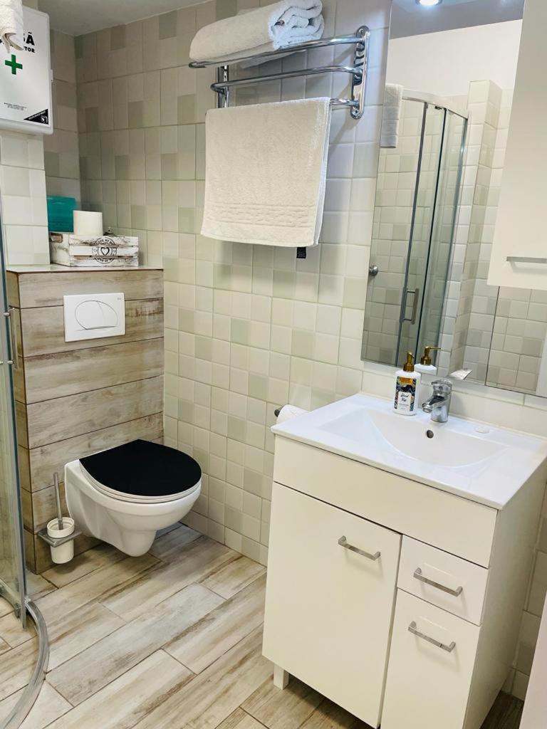Aparthotel Rohan Studio One Năvodari Zewnętrze zdjęcie